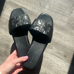 Tory Burch sandals 40